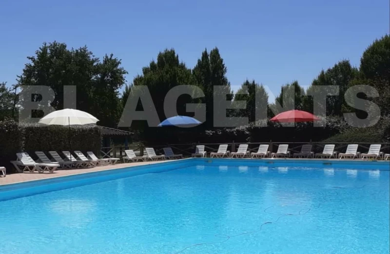 ETANG VALLIER RESORT PISCINE