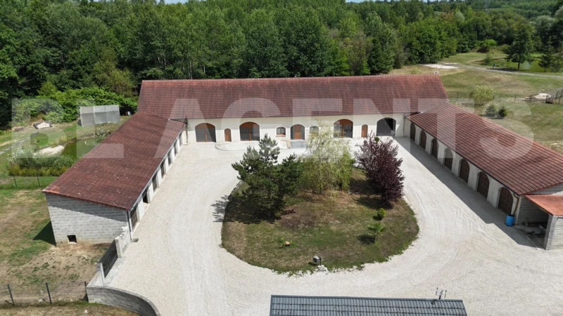 dji_fly_20250717_150042_0090_1753214772420_photo