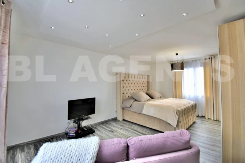 13fe8cb0-2893-4b5c-8de9-3a86c3bf5a41