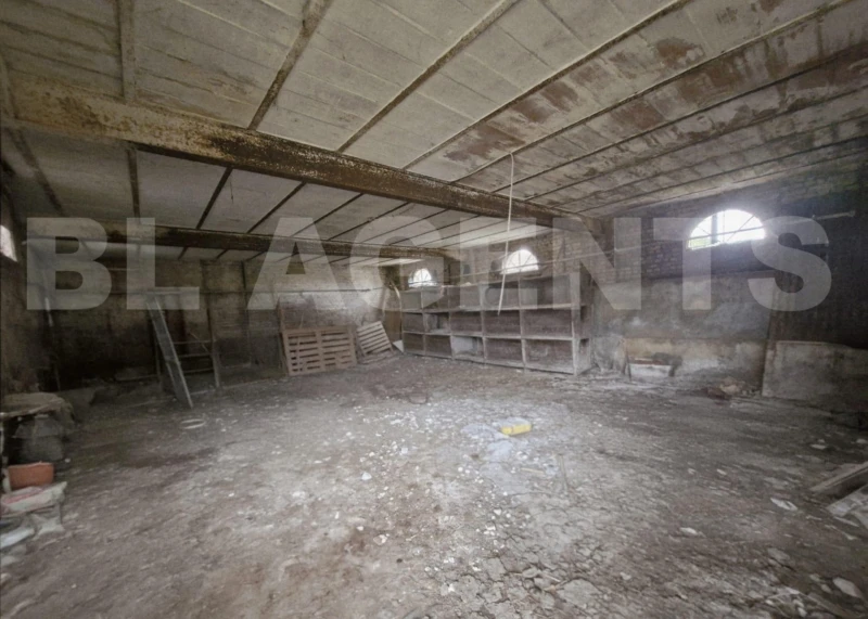 MESSEAN - corps de ferme clos