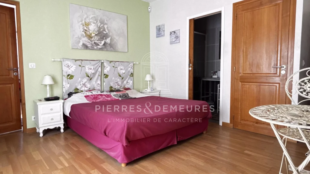 LONGERE RENOVEE - FERMETTE RENOVEE - RESIDENCE SECONDAIRE - MAISON AVEC JARDIN - CHAMBRES D'HOTES - CREATION GITE -