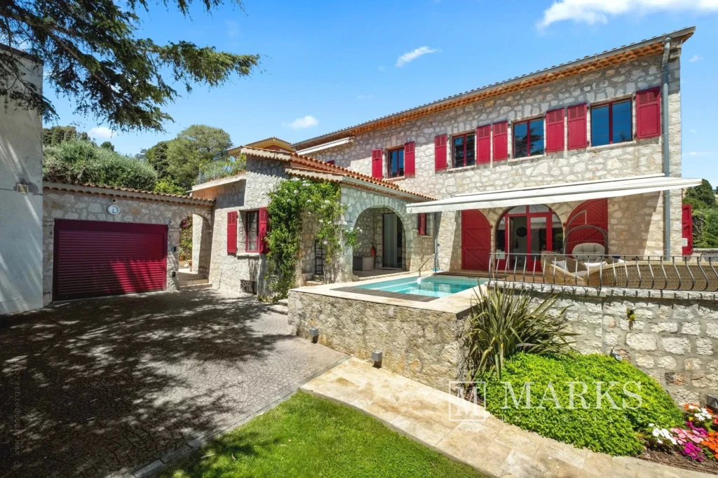 Aerial 360 Antibes Cannes Cote d'Azur Drone French Riviera Monaco Nice Photographe Immobilier Real Estate Photographer Saint Tropez South Of France Stombergas VR Video