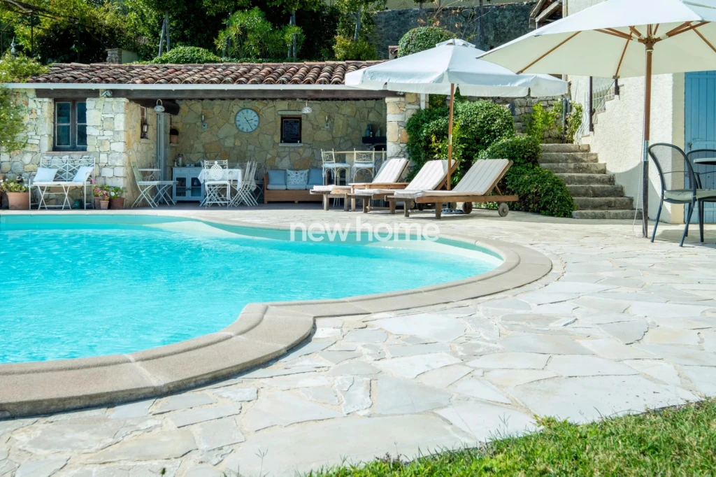 Aerial 360 Antibes Cannes Cote d'Azur Drone French Riviera Monaco Nice Photographe Immobilier Real Estate Photographer Saint Tropez South Of France Stombergas VR Video