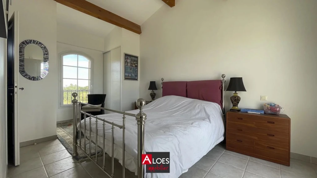 Marina Aigues-Mortes avec garage et parking