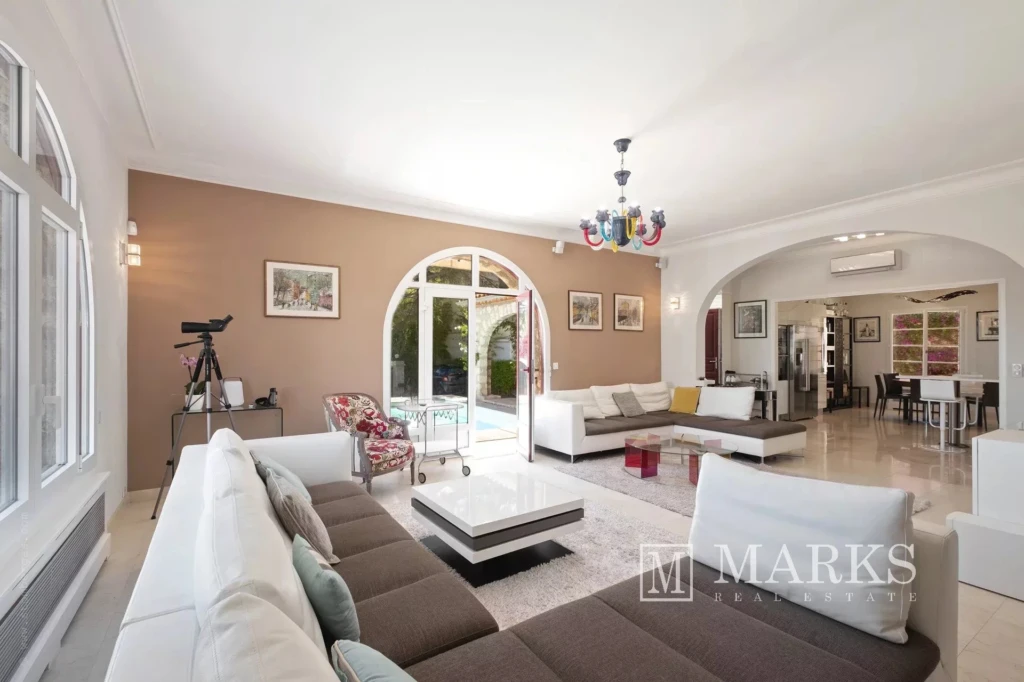 Aerial 360 Antibes Cannes Cote d'Azur Drone French Riviera Monaco Nice Photographe Immobilier Real Estate Photographer Saint Tropez South Of France Stombergas VR Video