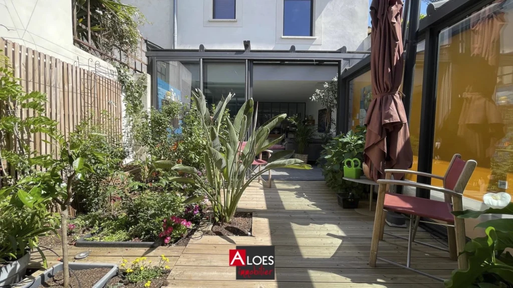 Maison Aigues-Mortes intra-muros avec garage