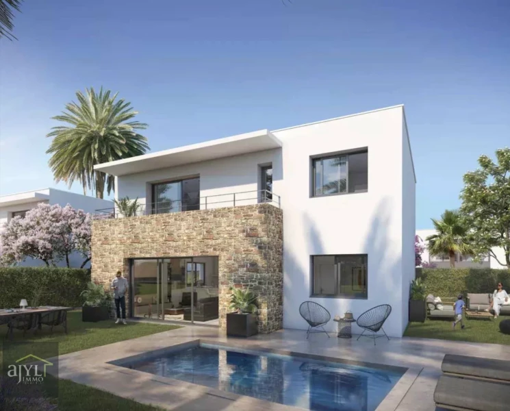 Villa avec piscine dans le 8 eme