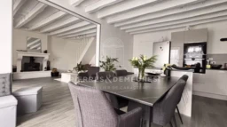 FERMETTE RENOVEE - GRANGE A AUVENT - BATISSE EN PIERRE - MAISON AVEC JARDIN - RESIDENCE SECONDAIRE - VIVRE A LA CAMPAGNE - MAISON A VENDRE A SAINT AOUT - BIEN DE CHARME