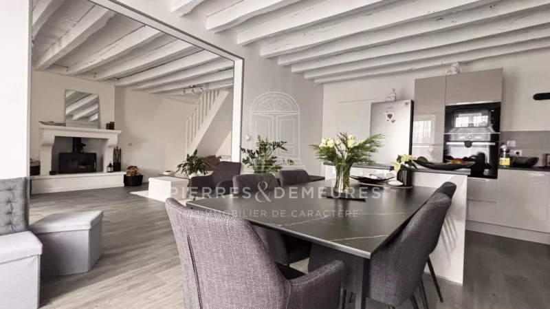 FERMETTE RENOVEE - GRANGE A AUVENT - BATISSE EN PIERRE - MAISON AVEC JARDIN - RESIDENCE SECONDAIRE - VIVRE A LA CAMPAGNE - MAISON A VENDRE A SAINT AOUT - BIEN DE CHARME