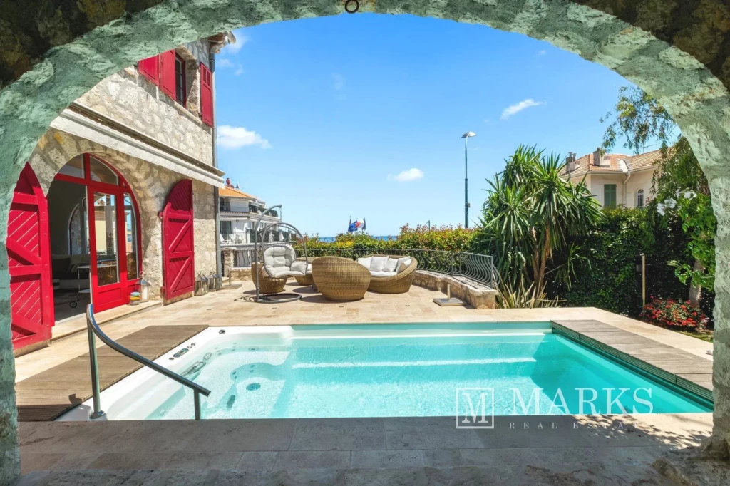 Aerial 360 Antibes Cannes Cote d'Azur Drone French Riviera Monaco Nice Photographe Immobilier Real Estate Photographer Saint Tropez South Of France Stombergas VR Video