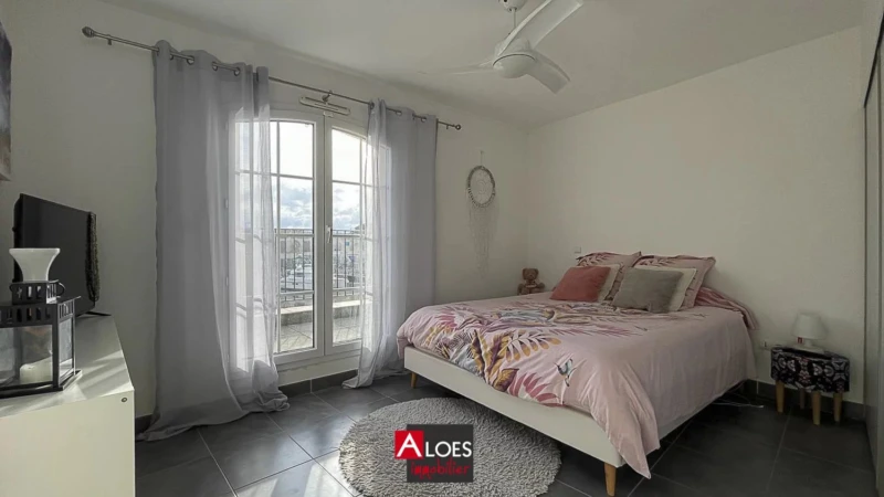Marina Aigues-Mortes avec garage