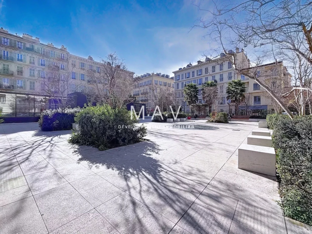 Square Durandy/Ligne 2 tramway