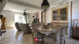 Maison Aigues-Mortes 4 pièces avec piscine