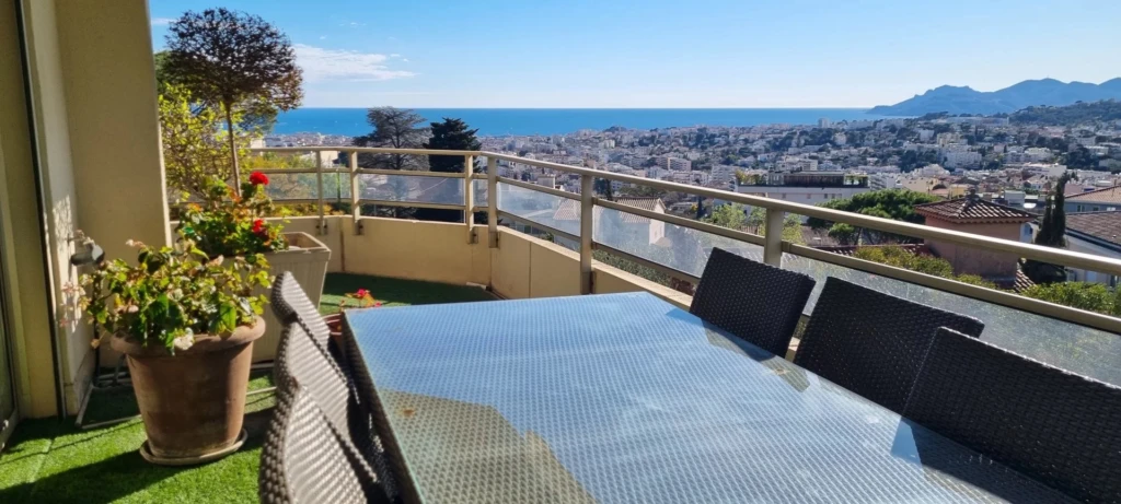 Appartement d’exception avec vue mer panoramique Le Cannet Résidentiel
