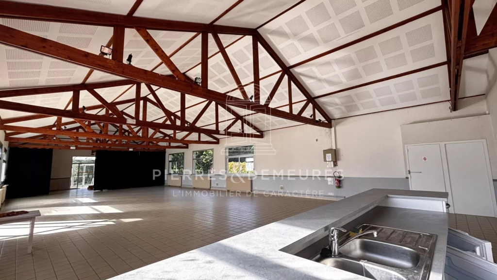 CAMPING A VENDRE - PARC DE LOISIRS - SITE TOURISTIQUE A VENDRE - DOMAINE DE RECEPTION - LIEU DE RESSOURCEMENT - CAMPUS NATURE - VILLAGE D'ACCUEIL - RESTAURANT - PROJET EVENEMENTIEL -