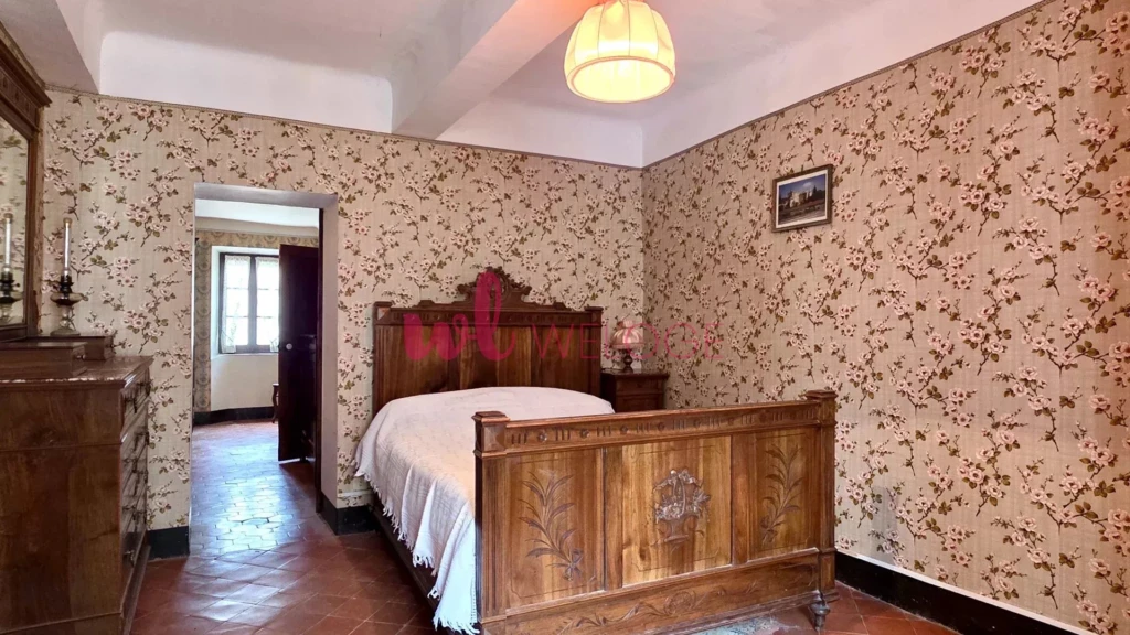 grande chambre avec dressing