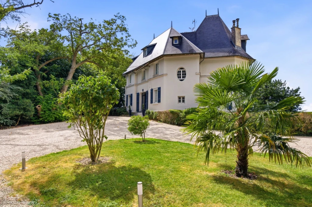 bymyguest luxe manoir