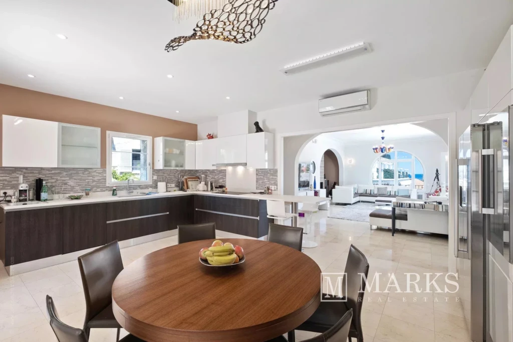 Aerial 360 Antibes Cannes Cote d'Azur Drone French Riviera Monaco Nice Photographe Immobilier Real Estate Photographer Saint Tropez South Of France Stombergas VR Video