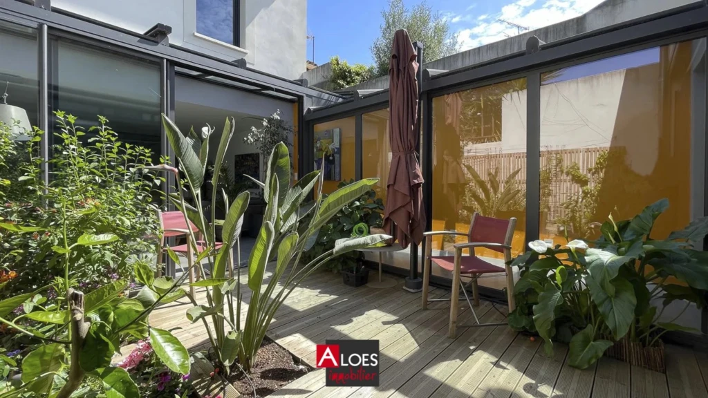 Maison Aigues-Mortes intra-muros avec garage