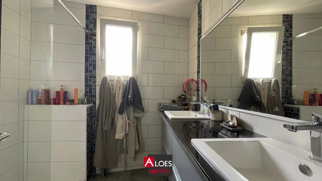 Marina Aigues-Mortes avec garage