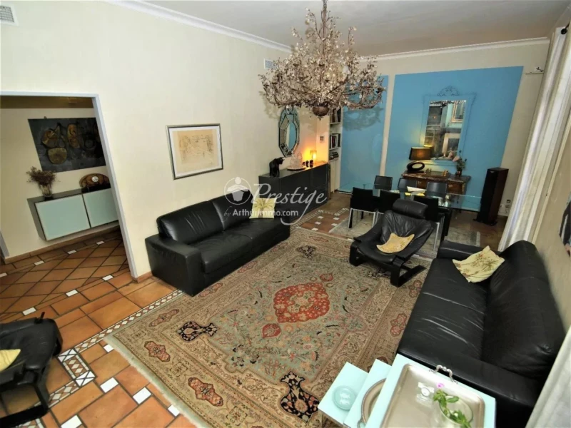 Salon Lustre Carrelage