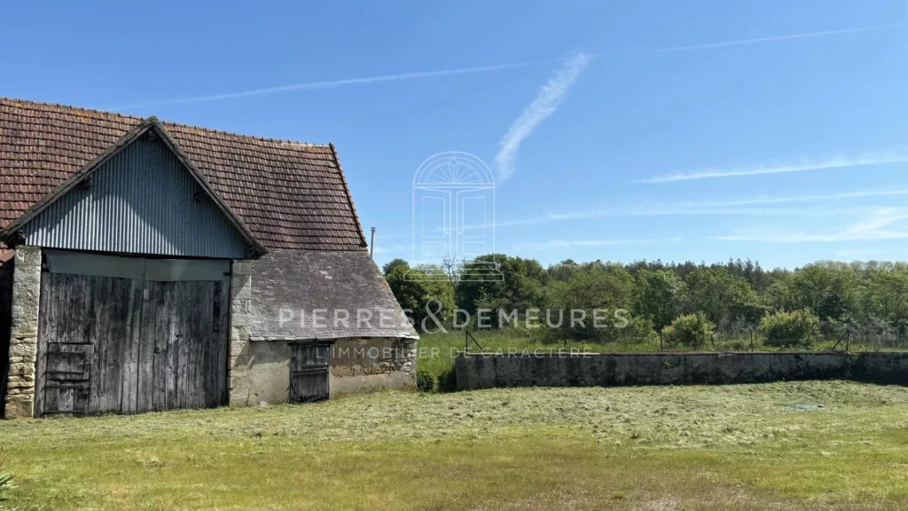 FERMETTE - VIVRE A LA CAMPAGNE - MAISON A VENDRE A MONTIPOURET - GRANGE RENOVEE - MAISON DE CAMPAGNE