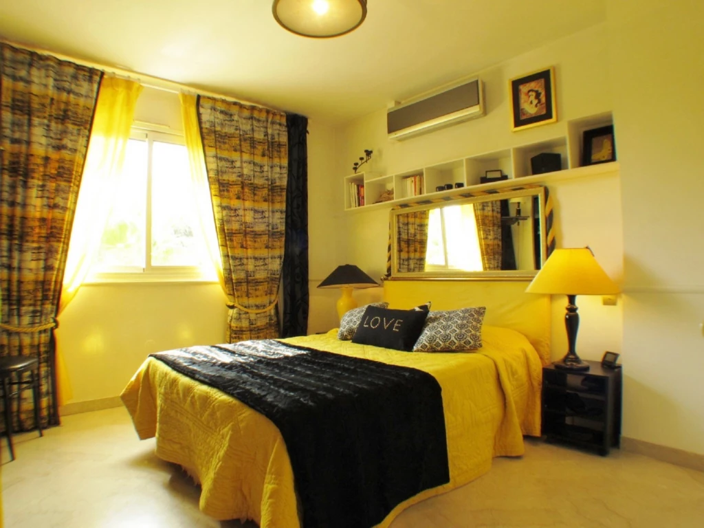 Chambre Lumière naturelle Moquette