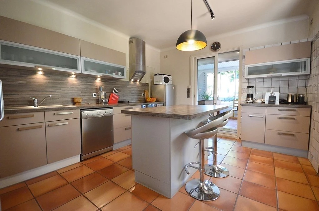 Cuisine Carrelage Acier inoxydable