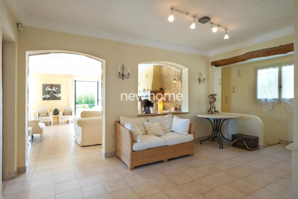 Aerial 360 Antibes Cannes Cote d'Azur Drone French Riviera Monaco Nice Photographe Immobilier Real Estate Photographer Saint Tropez South Of France Stombergas VR Video