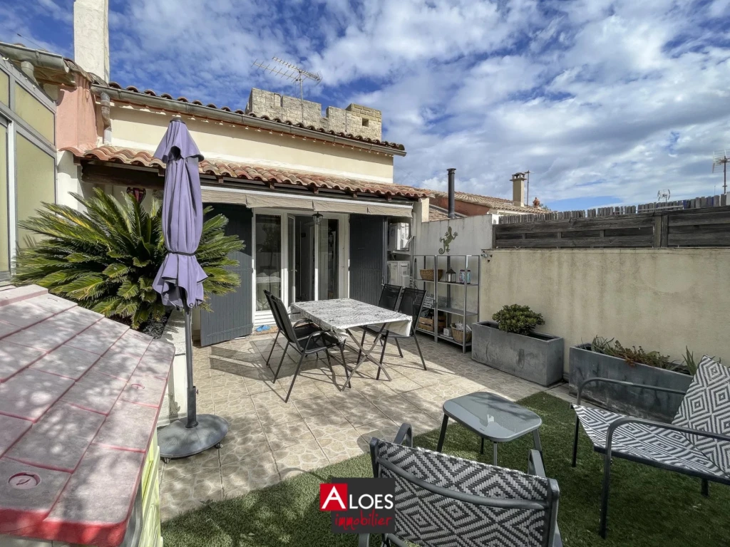 Maison Aigues-Mortes intra-muros