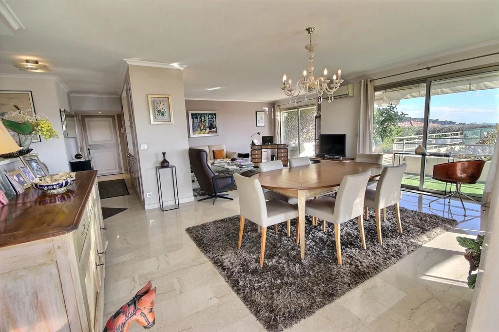 Appartement d’exception avec vue mer panoramique Le Cannet Résidentiel