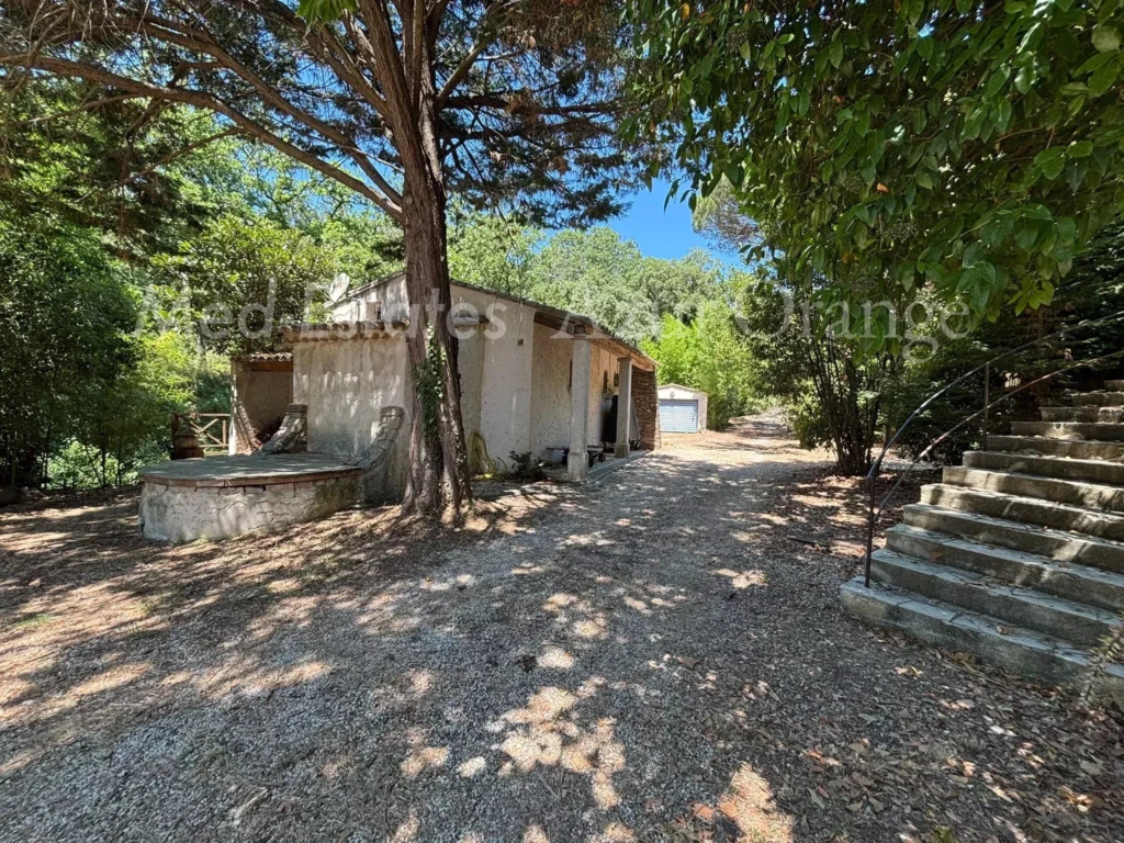 Maison d'amis: 2 chambres, 2 salles des douches