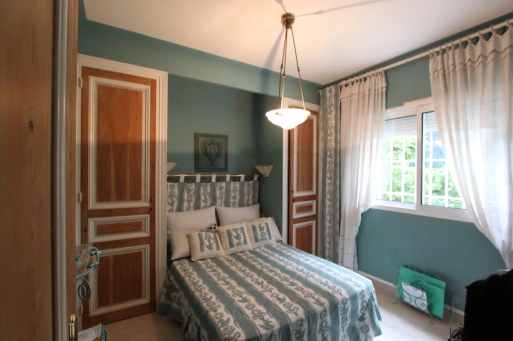 Chambre Lumière naturelle Moquette