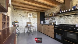 Maison Aigues-Mortes avec une chambre de plain-pied
