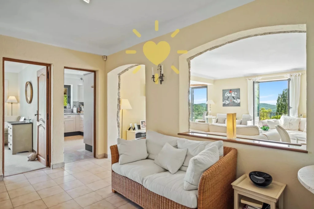 Aerial 360 Antibes Cannes Cote d'Azur Drone French Riviera Monaco Nice Photographe Immobilier Real Estate Photographer Saint Tropez South Of France Stombergas VR Video