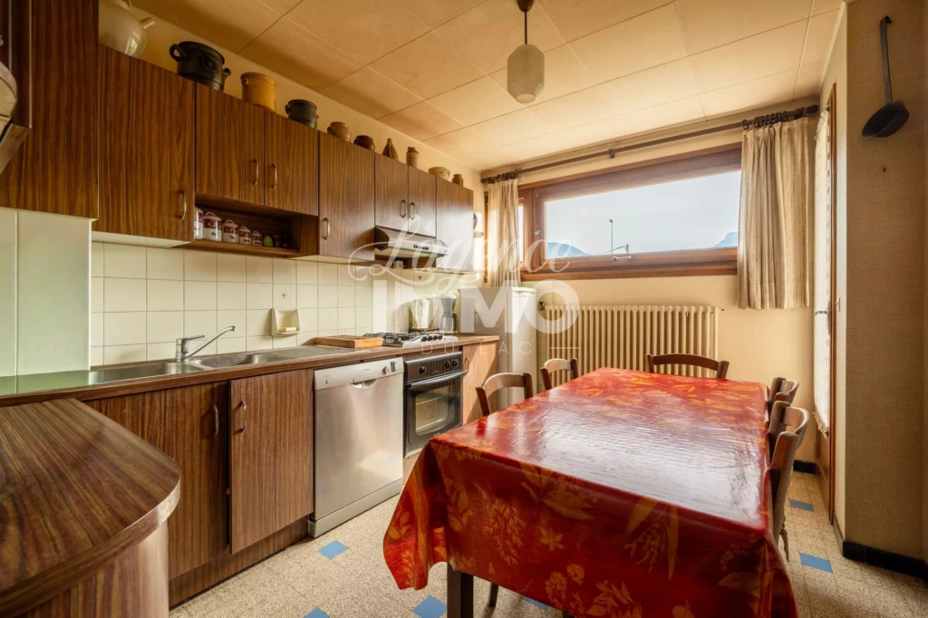 20 allee des tourterelles l'agence immo maison sevrier à renover