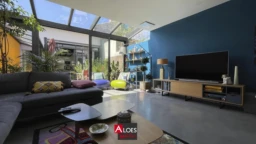 Maison Aigues-Mortes intra-muros avec garage