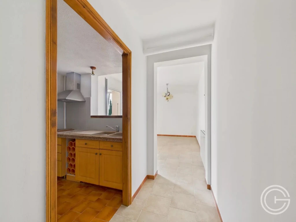 Villa individuelle 199m² avec Piscine + 1857m² de Jardin - LA COLLE SUR LOUP