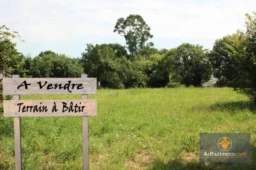 Building plot "? vendre" "For Sale" Real estate sign