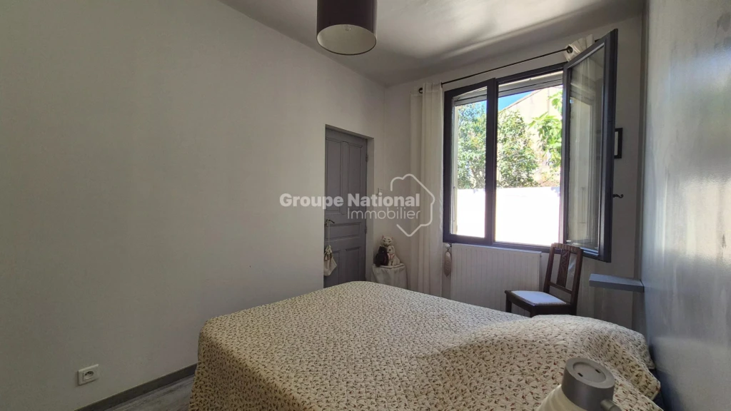 Chambre en rez-de-chaussée