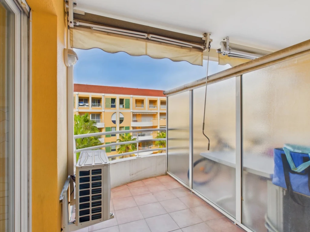 Appartement 2 pièces Balcon - François Guisol - NICE