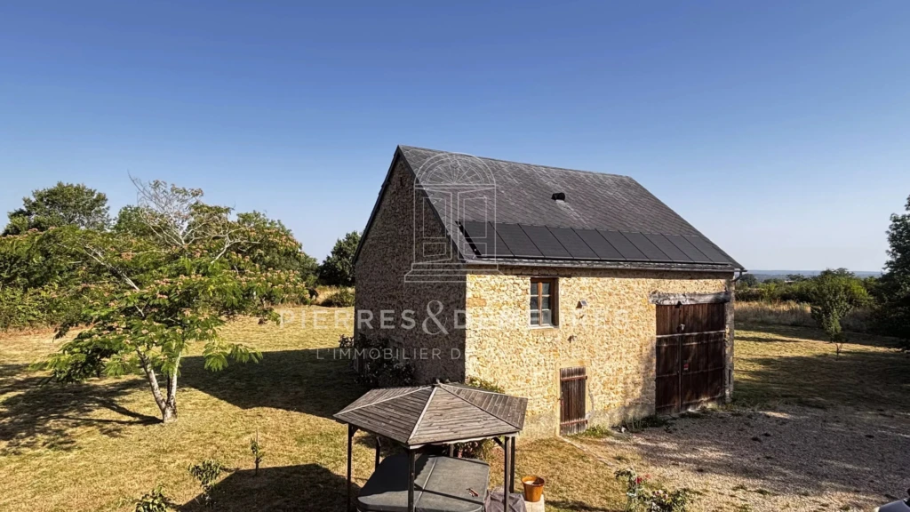 LONGERE RENOVEE - FERMETTE RENOVEE - RESIDENCE SECONDAIRE - MAISON AVEC JARDIN - CHAMBRES D'HOTES - CREATION GITE -