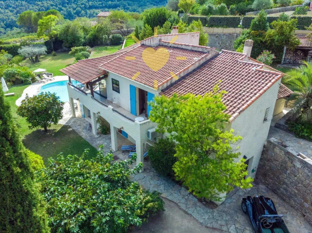 Aerial 360 Antibes Cannes Cote d'Azur Drone French Riviera Monaco Nice Photographe Immobilier Real Estate Photographer Saint Tropez South Of France Stombergas VR Video