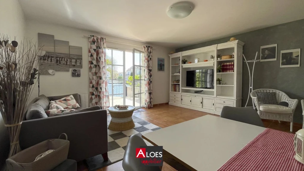 Marina Aigues-Mortes avec garage et parking