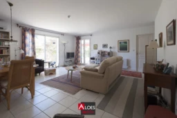 Maison Aigues-Mortes 4 pièces de plain-pied avec garage