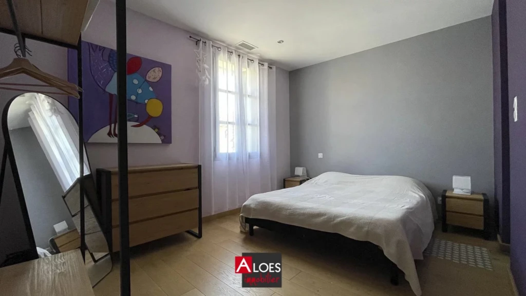 Maison Aigues-Mortes intra-muros avec garage
