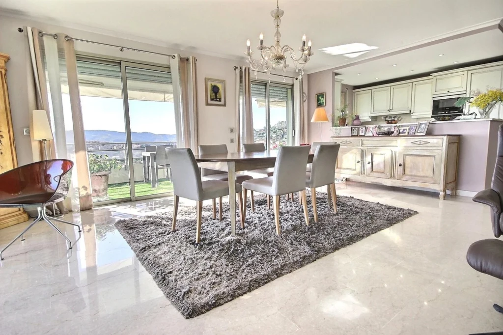 Appartement d’exception avec vue mer panoramique Le Cannet Résidentiel