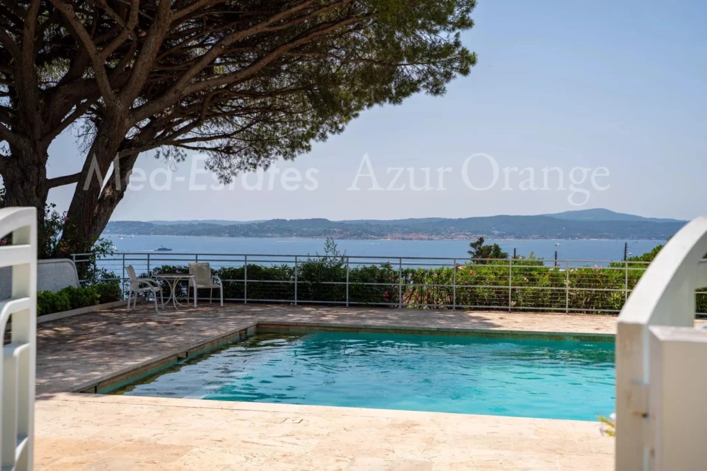 Villa modernist André Barbier-Bouvet Sainte Maxime Golfe de StTropez vue mer panoramique