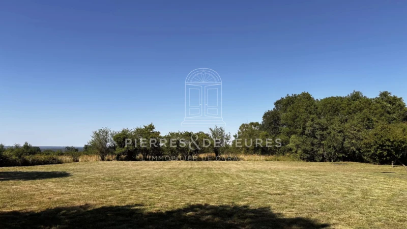 LONGERE RENOVEE - FERMETTE RENOVEE - RESIDENCE SECONDAIRE - MAISON AVEC JARDIN - CHAMBRES D'HOTES - CREATION GITE -