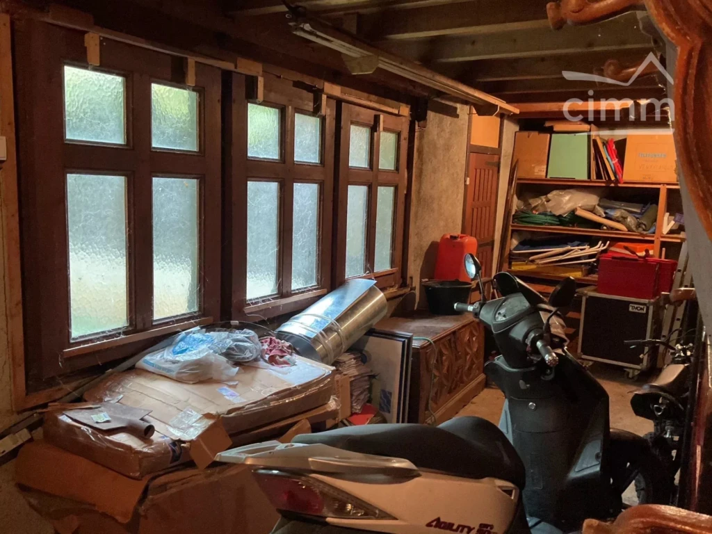 garage